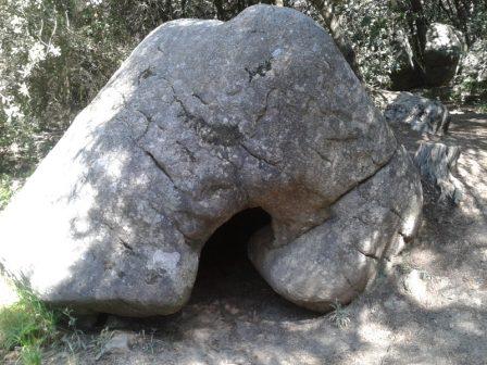 Pedra foradada 