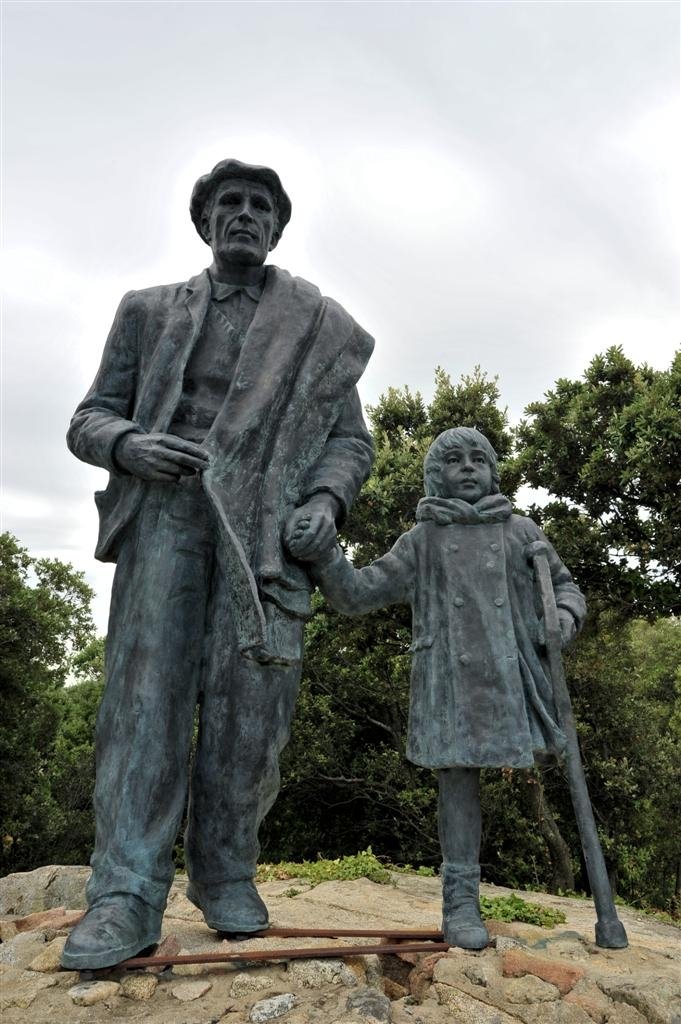 Monument a l'exili, a la Vajol