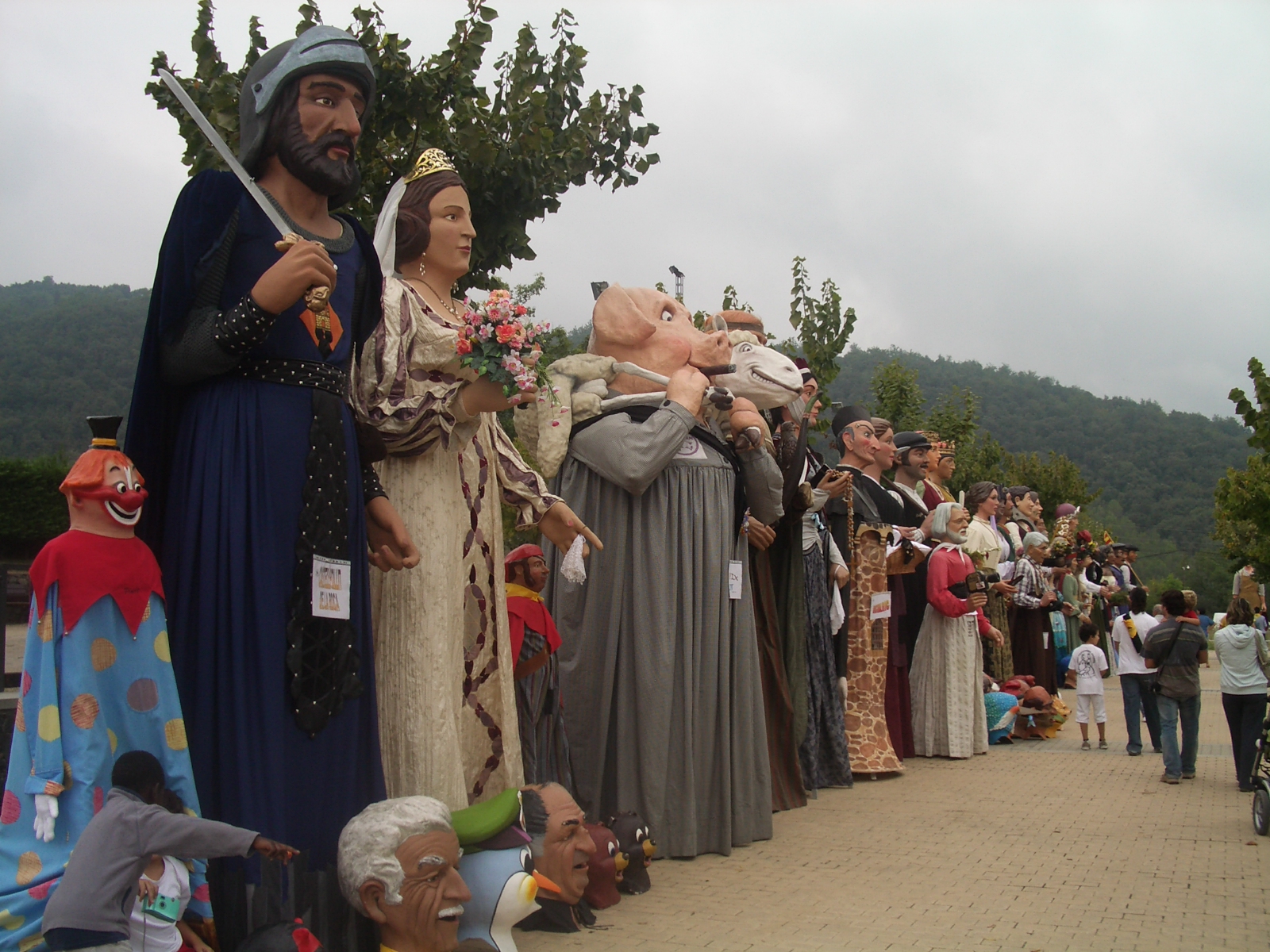 Els gegants de Castellfollit de la Roca