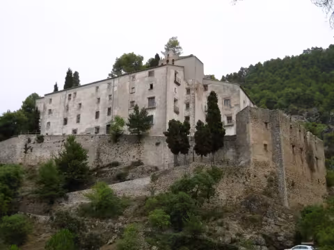Convent i castell d'Agres