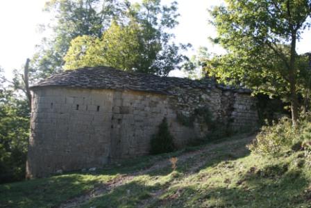 Antic Santuari de Santa Maria de Vidabona (s. XI) (actualment mig enrunat)